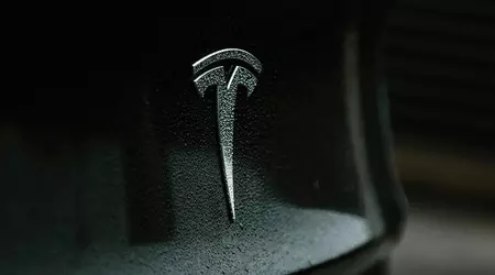 Tesla har hatt sin verste dag på børsen siden 2020: aksjen ned 15 prosent