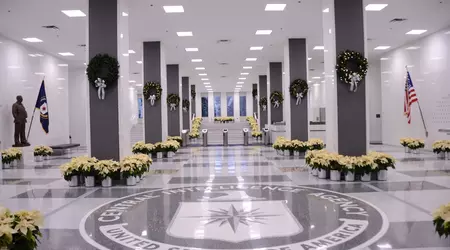 CIA utvikler sin egen chatbot for å søke og oppsummere informasjon fra åpne kilder.