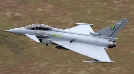 Britisk fabrikk som monterer Eurofighter Typhoon kan stenge på grunn av manglende bestillinger