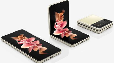 Ikke bare Galaxy Fold 3: Samsung Galaxy Flip 3 har også begynt å motta One UI 6.1