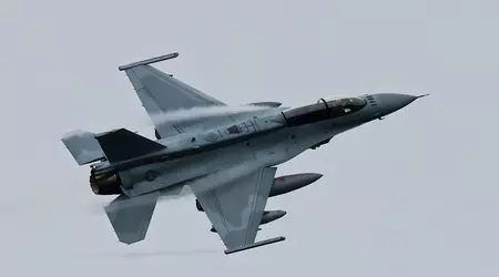 I stedet for sovjetisk skrot: Bulgaria får sitt første F-16D-fly