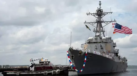 NASSCO får opptil 753,8 millioner dollar for å reparere og modernisere de to Arleigh Burke-klasse destroyerne USS Chung-Hoon og USS James E. Williams.