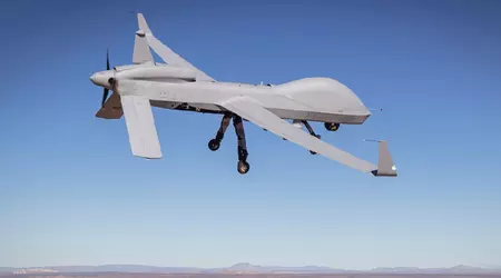 General Atomics tester Gray Eagle-drone med PLEO-satellittkommunikasjon