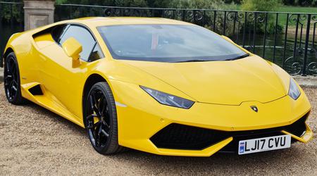 Lamborghini avduker sin nye logo
