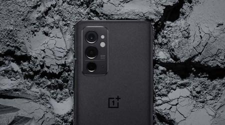 OnePlus 9RT har begynt å motta en stabil versjon av OxygenOS 14 basert på Android 14.