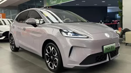 Opp til 537 kilometer rekkevidde og 163 hk: den nye MG4 EV har dukket opp i kinesiske bilforhandlere før sin offisielle debut