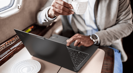 Lenovo har avduket ThinkPad X1 Carbon Gen 12 bærbar PC med Meteor Lake-brikker til en pris fra 2989 dollar.