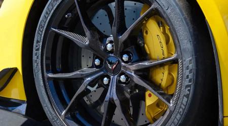 Chevrolet Corvette får 10-stempel bremsekalipere for første gang