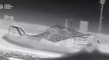 Magura V5 strike marine drone ødelegger fiendens hurtigbåt om natten (video)