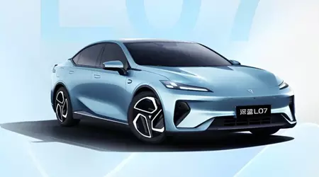 Huawei og Changan presenterte en ny elektrisk sedan Deepal L07