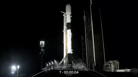 SpaceX har allerede satt ny rekord for flest oppskytninger i løpet av et år - selskapet har gjennomført 62 oppdrag og sendt 80 prosent av lasten fra Jorden ut i verdensrommet.