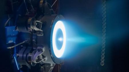 NASA har testet historiens kraftigste elektriske rakettmotor, som skal installeres i banestasjonen Lunar Gateway.