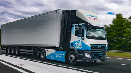 Toyota har lansert hydrogenlastebiler for å levere deler i Europa