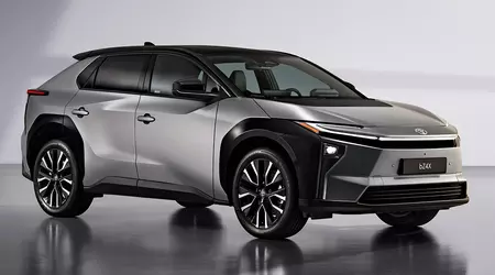 Toyota oppdaterer sin elektriske crossover bZ4X: lader raskere, går lenger, trekker mer