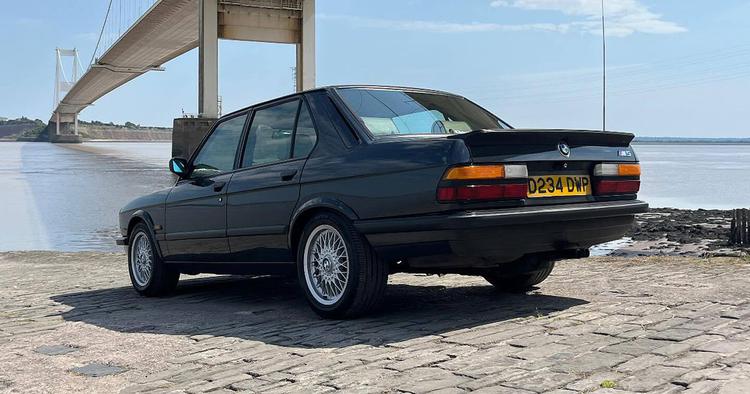 Fans fant Chris Harris' stjålne BMW ...