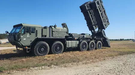 Fire ganger kraftigere enn HIMARS: Forsvarsselskapet Lockheed Martin avduket en prototyp av et nytt rakettsystem med flere utskytningsraketter