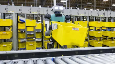 Amazon har begynt å bruke humanoide roboter av typen Digit fra Agility Robotics på lagrene sine.