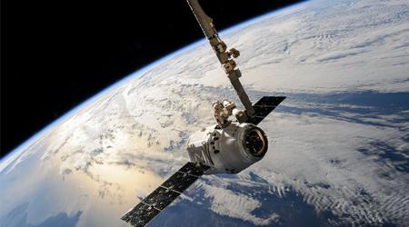 Ny SpaceX-rekord: Selskapet sendte 29 Starlink-satellitter i bane i én enkelt oppskyting