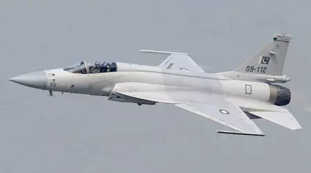 Pakistan utstyrer JF-17-jagerfly med kinesiske PL-15-missiler med lang rekkevidde