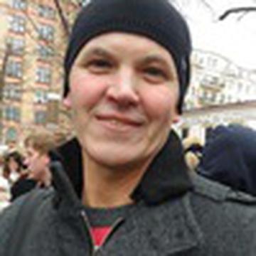 Александр Лушенков
