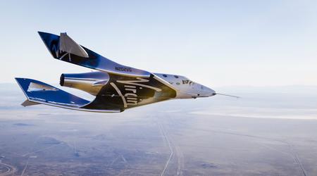 Virgin Galactic sender turister ut i verdensrommet for første gang - VSS Unity klatret opp til 80 kilometers høyde