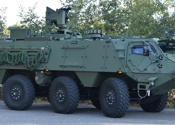 Finland kjøper Patria 6×6 pansrede personellkjøretøy ...