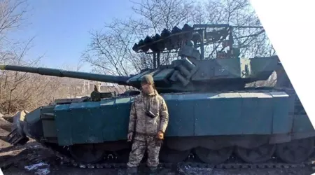 Russerne bruker sin eneste T-72B3M med Arena-M-systemet i en film i stedet for å ta den med til frontlinjen