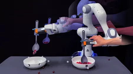 Store språkmodeller skal lære kjæledyrroboter å rette feil på egen hånd