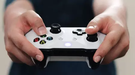 Innsider: Microsoft jobber med tre kontrollere for Xbox, hvorav den ene er så lik PS5s DualSense som mulig