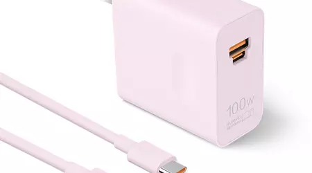 Huawei SuperCharge Max med 100W effekt, to USB-porter og en pris på $42 er i salg nå.