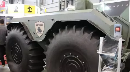 Den tsjekkisk-ukrainske amfibiedronen UNEX UGV - en flerbruksplattform for logistikkoppgaver og evakuering av de sårede - har blitt presentert