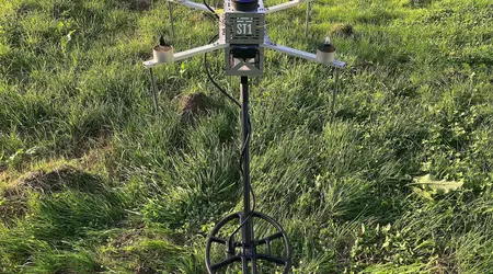 Ukraina presenterer ST1-minerydderdrone som arbeider fire ganger raskere enn et menneske