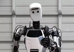 "De kommer": hvordan humanoide roboter stormer fabrikker, varehus og hjertene våre