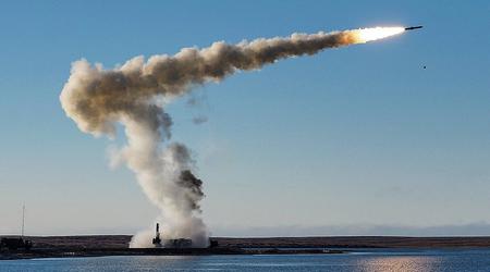 Hizbollah skal ha russiske Onyx/Yakhont-antiskipsraketter med en rekkevidde på 300 km som kan utgjøre en trussel mot amerikanske destroyere og hangarskip.