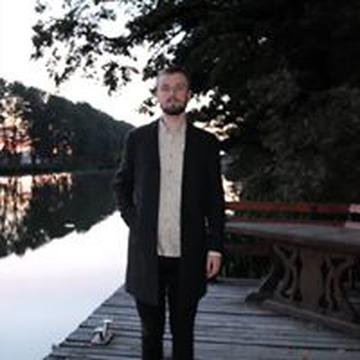 mirnuj_atom