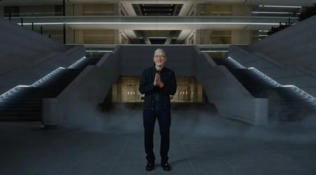 Tim Cook hyller de falne amerikanske soldater i minnesinnlegg på X