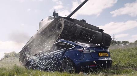Video: Veteran fra andre verdenskrig knuser Tesla Model 3 med en Sherman-tank