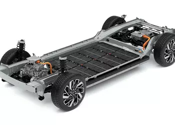 Hyundai begynner å utvikle sine egne ...