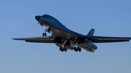 USA har utplassert to grupper B-1B Lancer supersoniske strategiske bombefly til Storbritannia.