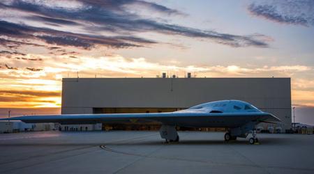 Northrop Grumman planlegger å tildele sin første kontrakt for produksjon av atombombefly av typen B-21 Raider innen utgangen av 2023.