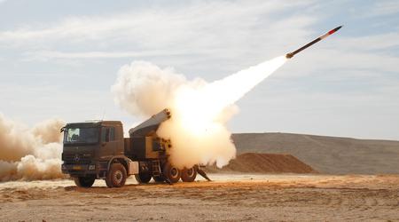Spania har bestilt 16 SILAM-raketter basert på Israels PULS-missilsystem, som kan bruke ballistiske missiler med en rekkevidde på opptil 300 kilometer.