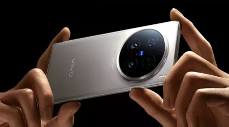 Vivo X200 Ultra vist på bilder i alle farger og pakket ut av esken i videoen