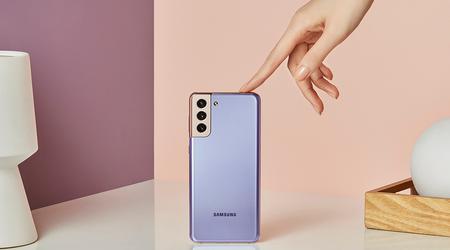 Galaxy S21 begynte å motta One UI 7 tidligere enn Samsung lovet