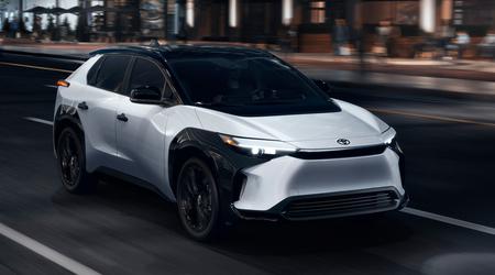 Den elektriske Toyota bZ4X 2025 Toyota bZ4X har falt i pris med $ 6,000 og har en ny Nightshade Edition