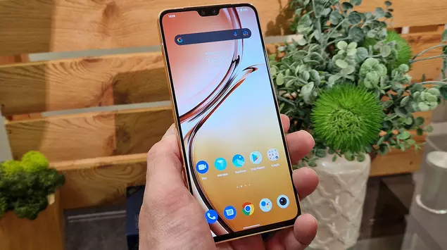 vivo V23 5G-anmeldelse: verdens første smarttelefon ...