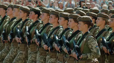 I noen regioner i Ukraina er nesten halvparten av de som ønsker å verve seg til hæren kvinner