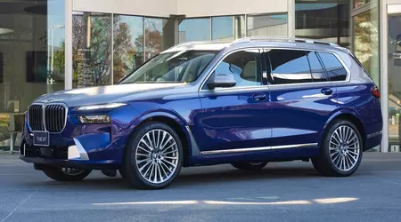 BMW har avduket X7 Nishiki Lounge-konseptet med 15 000 LED-elementer i det panoramiske soltaket