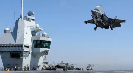 USA flytter kampflyene F-35 Lightning II, F-16 Fighting Falcon og F-15 Eagle til Israel sammen med hangarskipet USS Gerald R. Ford.