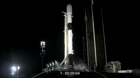 SpaceX har allerede satt ny rekord for flest oppskytninger i løpet av et år - selskapet har gjennomført 62 oppdrag og sendt 80 prosent av lasten fra Jorden ut i verdensrommet.