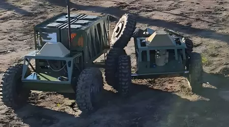 Roboter i frontlinjen: Ukrainas forsvarsdepartement introduserer nye Spextr-bakkerobotsystemer (video)